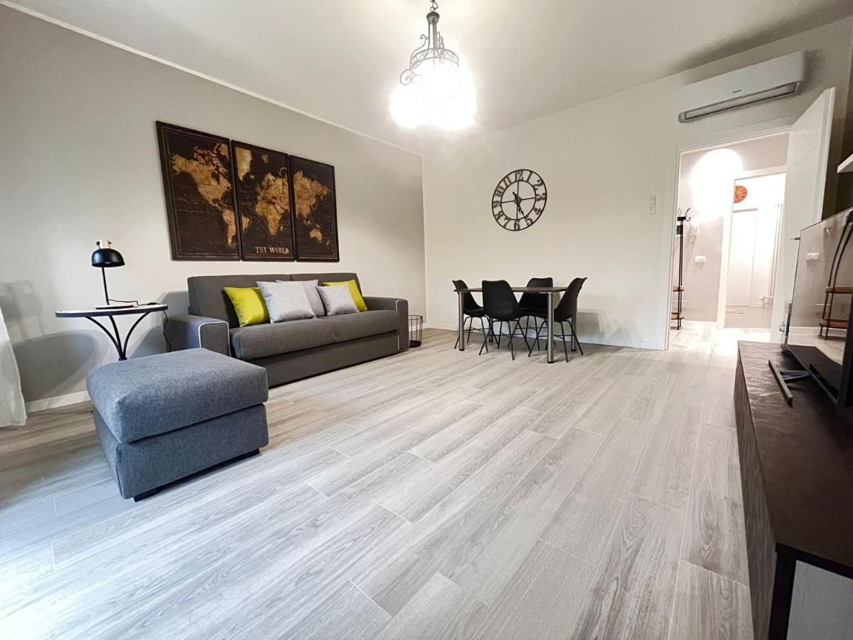 Appartement Kibilu - Via Bazzini Milaan